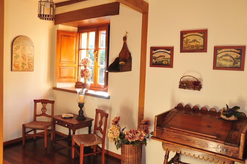 Casa Rural Llugaron I Guest House Miravalles Ngoại thất bức ảnh